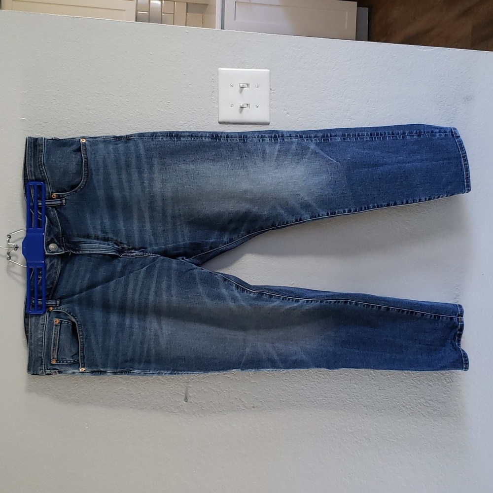American Eagle Athletic Jeans 40x32